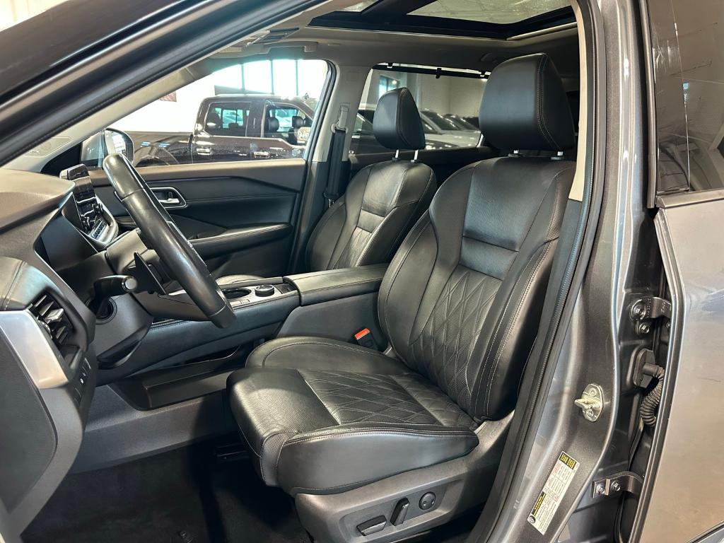 used 2023 Nissan Rogue car, priced at $25,400