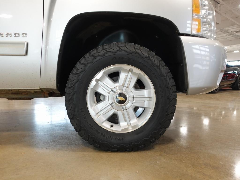 used 2010 Chevrolet Silverado 1500 car, priced at $11,000