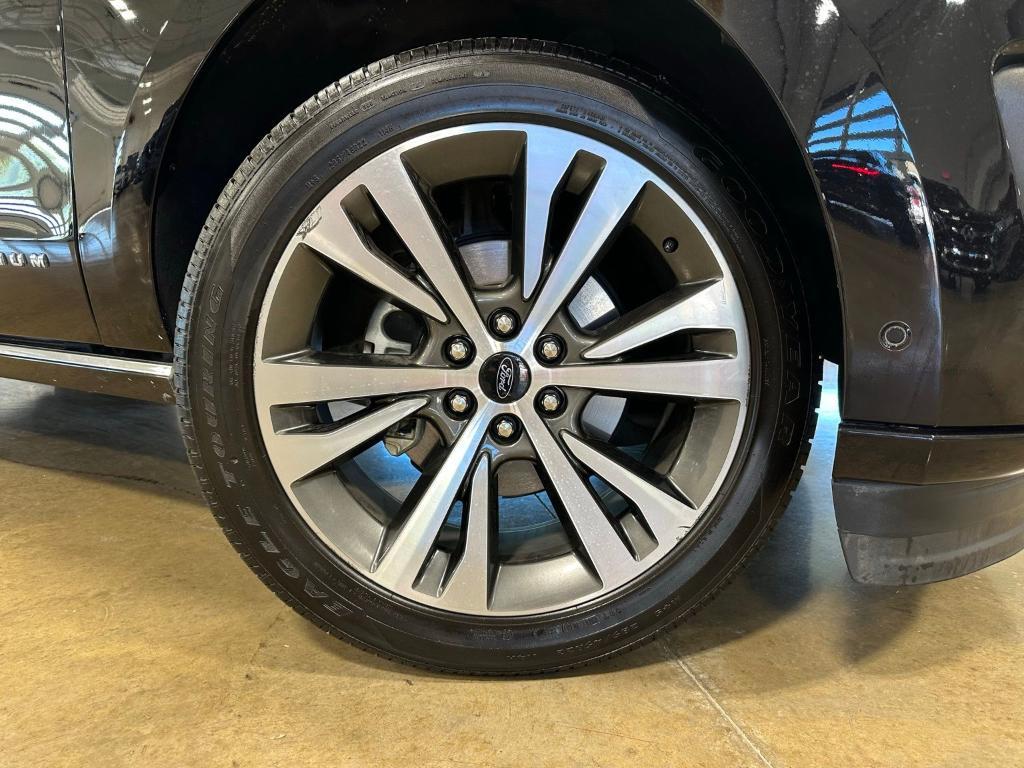 used 2021 Ford Expedition Max car, priced at $45,000