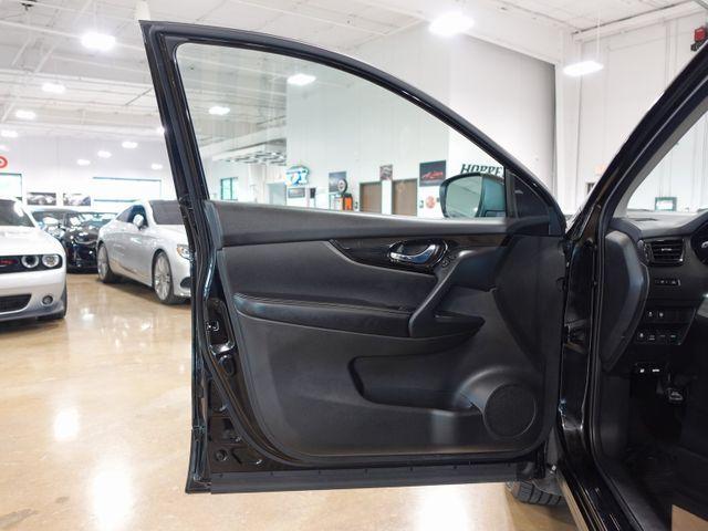 used 2020 Nissan Rogue Sport car, priced at $16,777