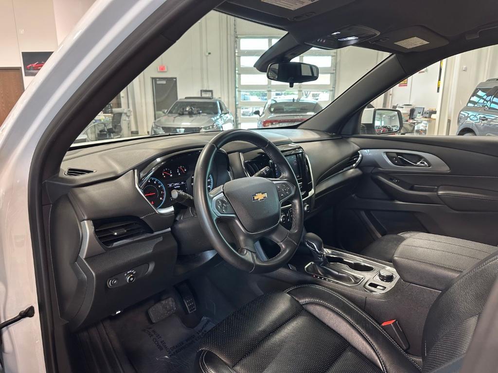 used 2023 Chevrolet Traverse car, priced at $29,750