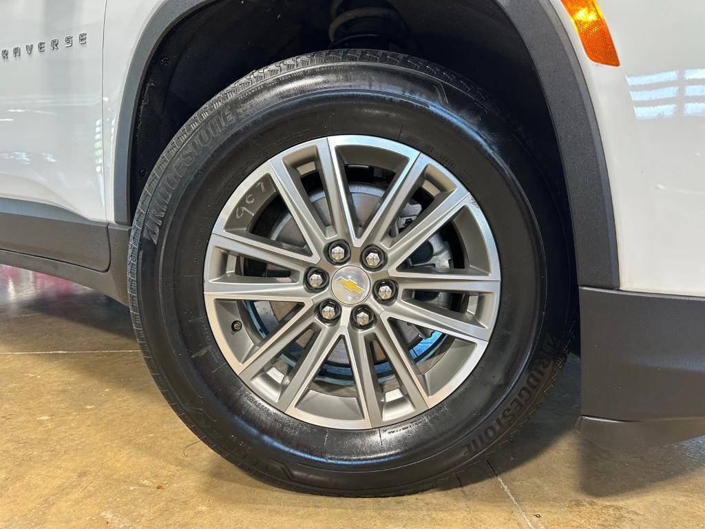 used 2023 Chevrolet Traverse car, priced at $29,750
