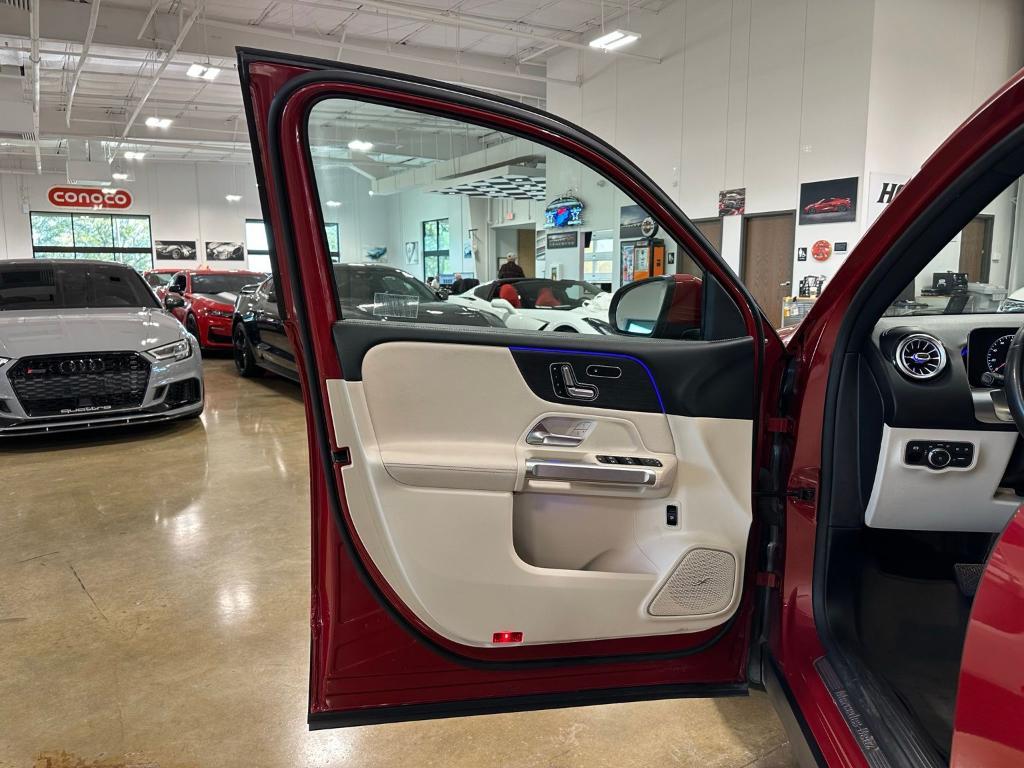 used 2021 Mercedes-Benz GLB 250 car, priced at $26,000