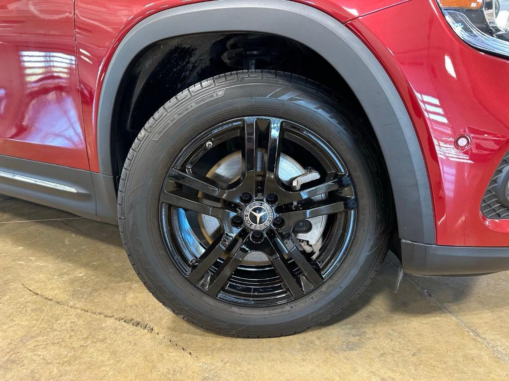 used 2021 Mercedes-Benz GLB 250 car, priced at $26,000