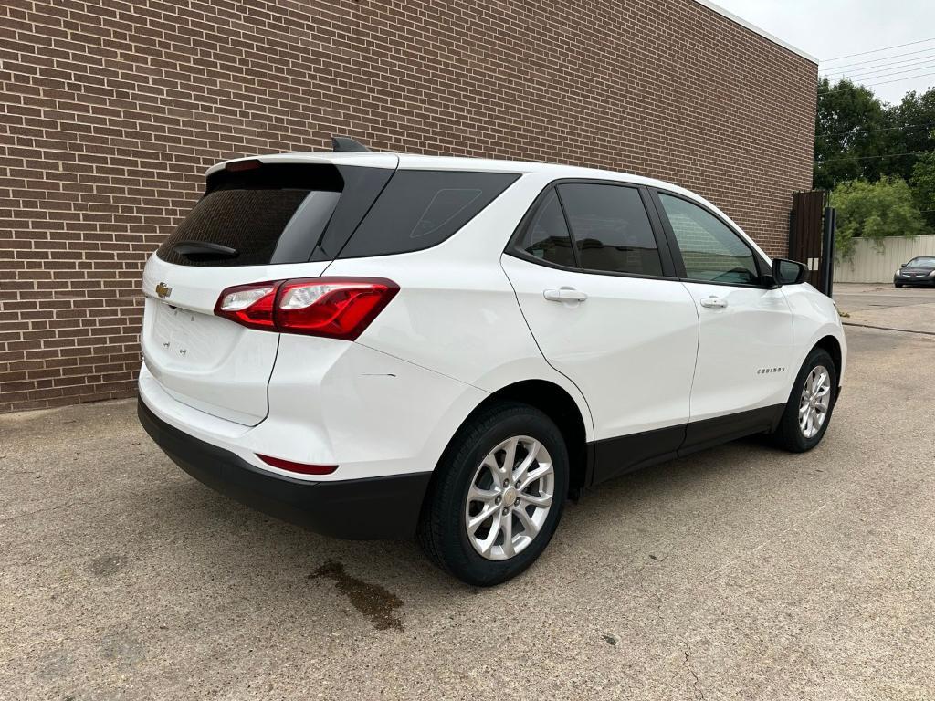 used 2021 Chevrolet Equinox car, priced at $18,700