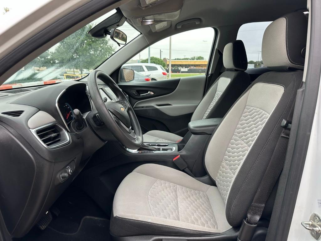 used 2021 Chevrolet Equinox car, priced at $18,700