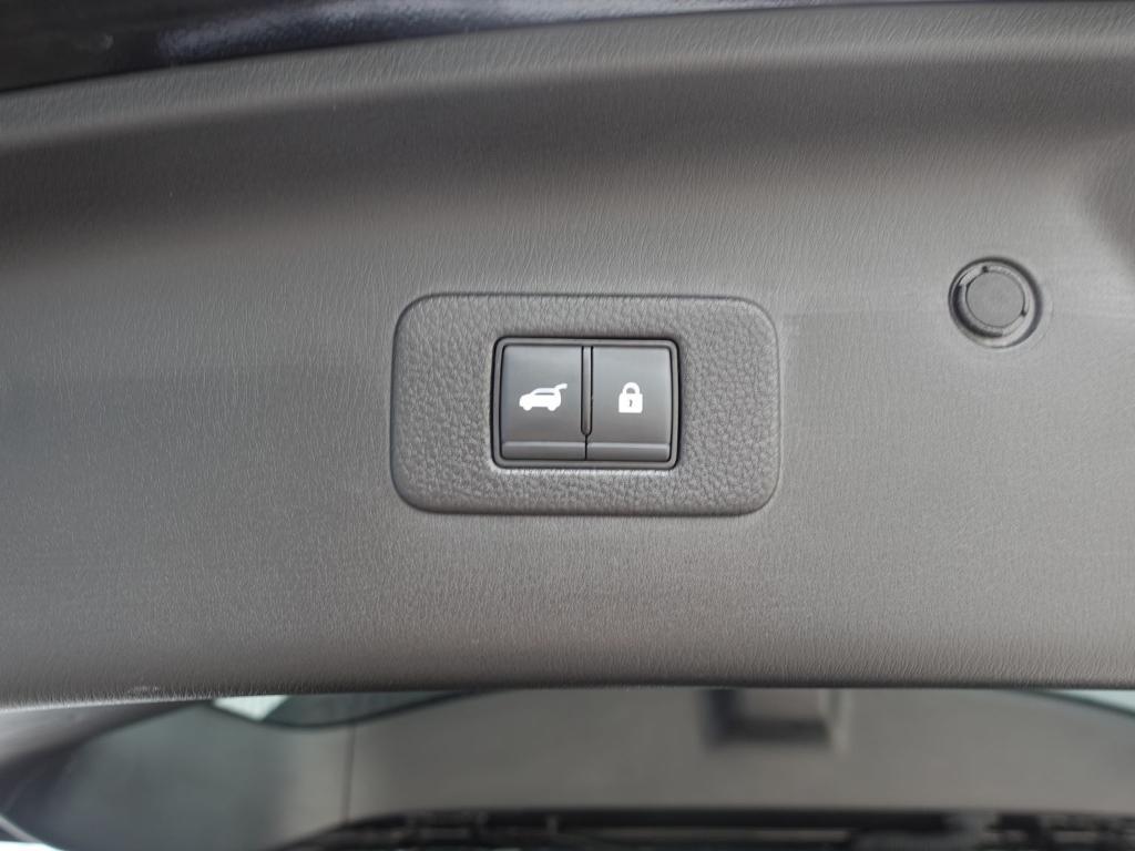 used 2022 Nissan Armada car, priced at $37,000
