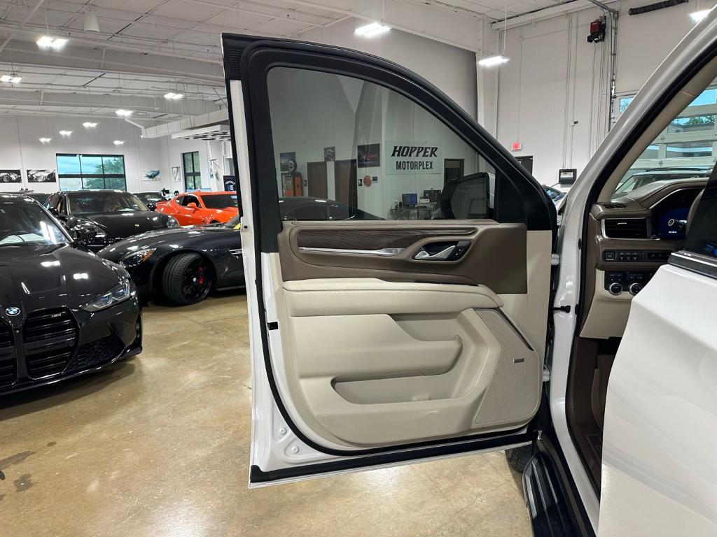 used 2023 GMC Yukon XL car, priced at $65,000
