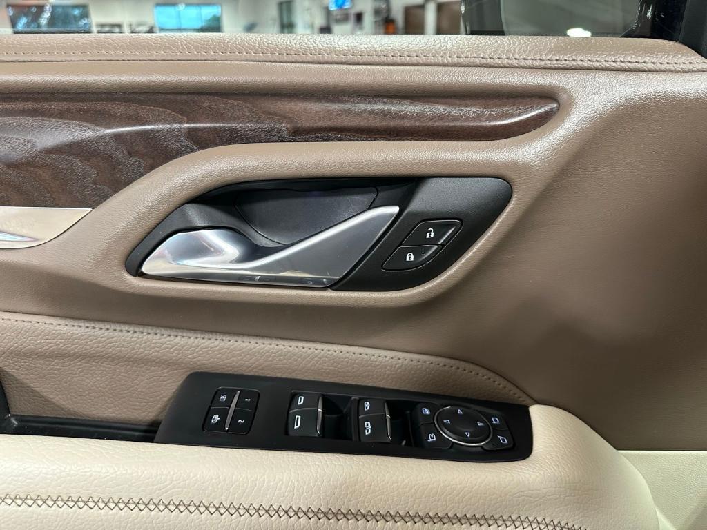 used 2023 GMC Yukon XL car, priced at $65,000