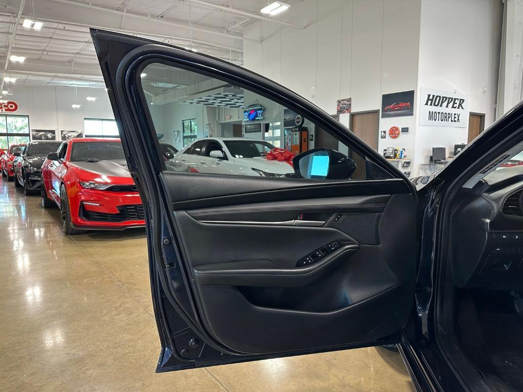 used 2025 Mazda Mazda3 car, priced at $24,000