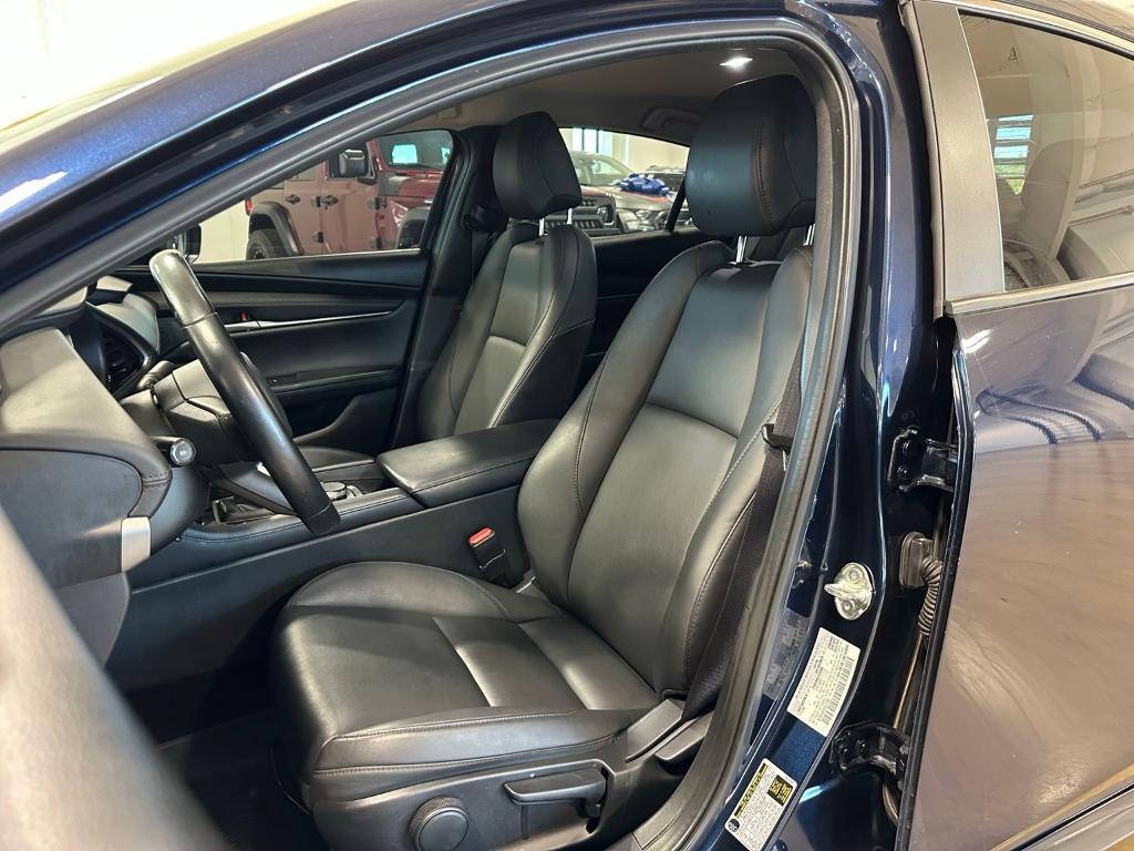 used 2025 Mazda Mazda3 car, priced at $24,000