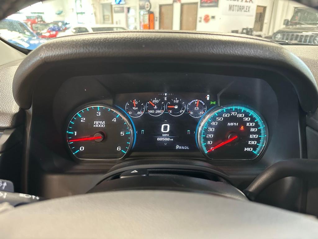 used 2019 GMC Yukon XL car, priced at $31,500