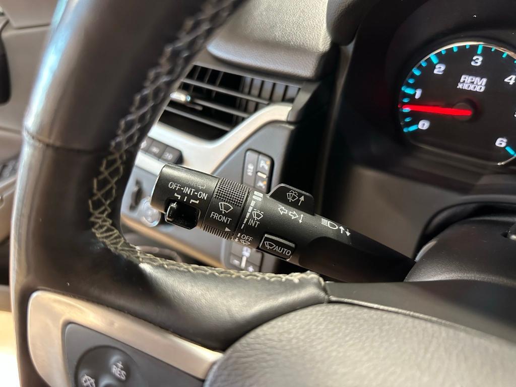 used 2019 GMC Yukon XL car, priced at $31,500