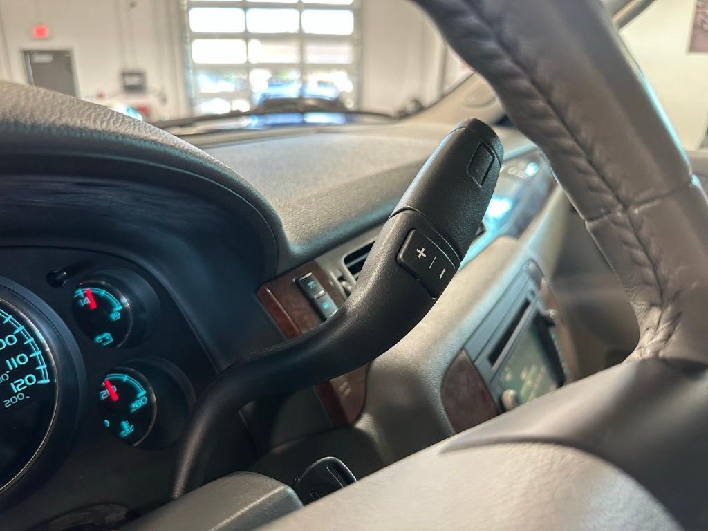 used 2010 Chevrolet Suburban car, priced at $9,900