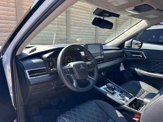 used 2023 Mitsubishi Outlander car, priced at $26,000