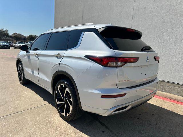 used 2023 Mitsubishi Outlander car, priced at $26,000