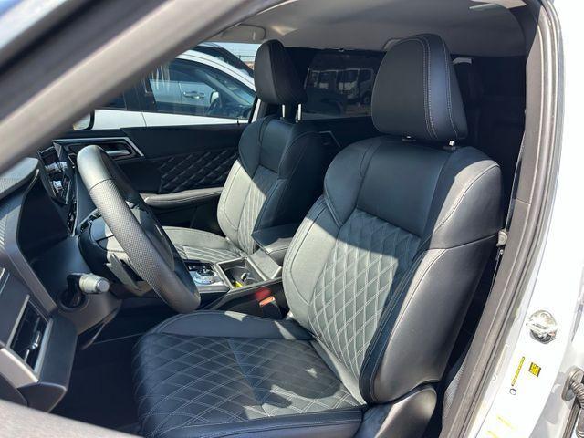 used 2023 Mitsubishi Outlander car, priced at $26,000