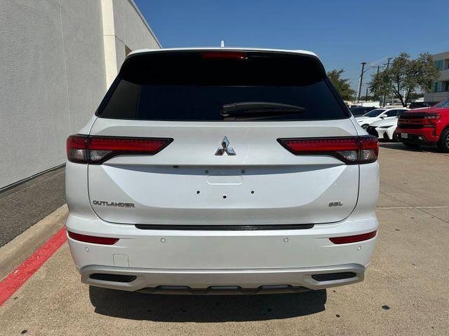 used 2023 Mitsubishi Outlander car, priced at $26,000