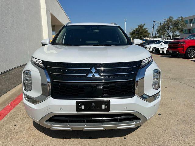 used 2023 Mitsubishi Outlander car, priced at $26,000