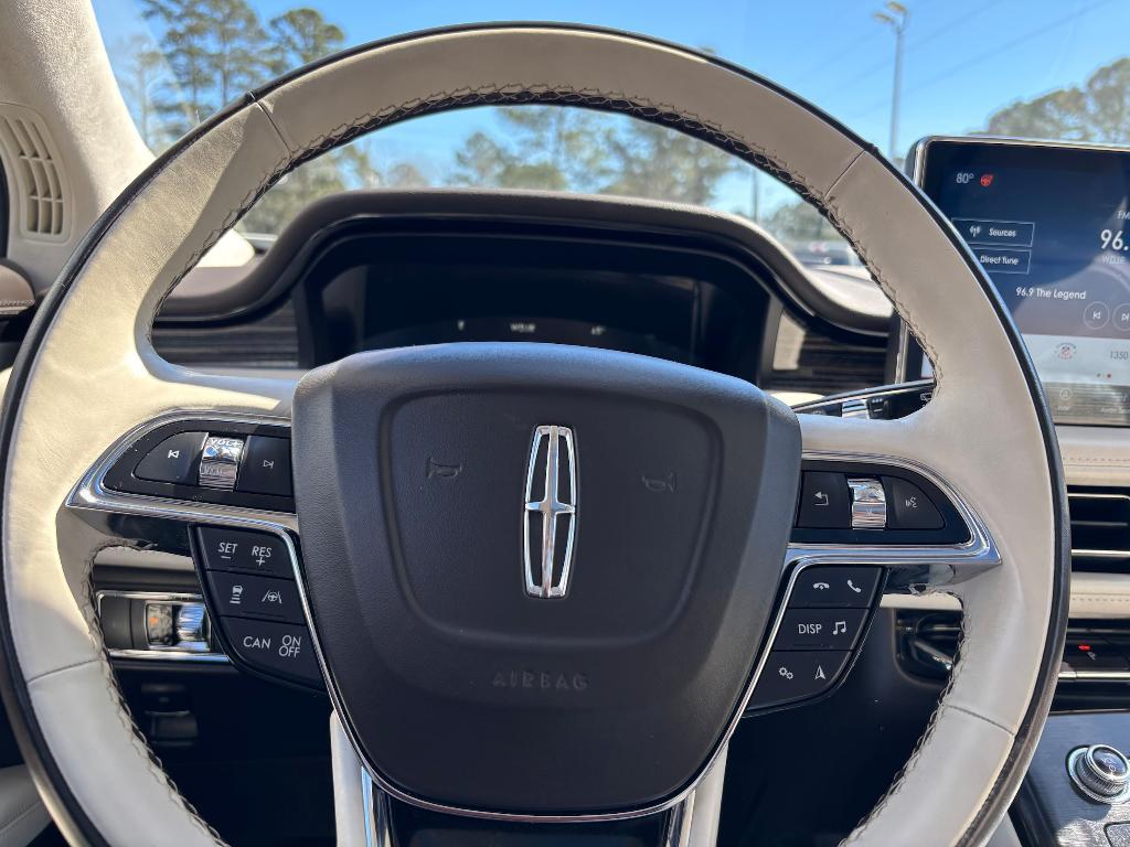 used 2021 Lincoln Nautilus car, priced at $38,900