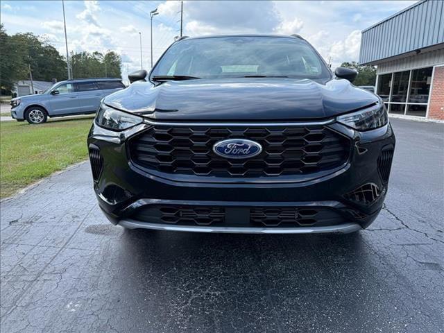 used 2024 Ford Escape car, priced at $26,900