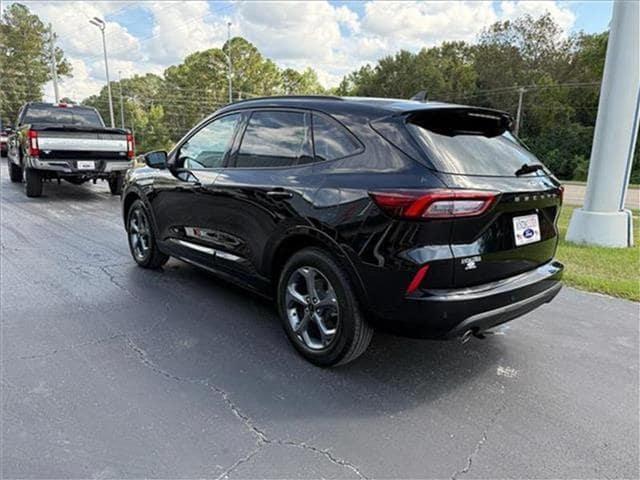 used 2024 Ford Escape car, priced at $26,900