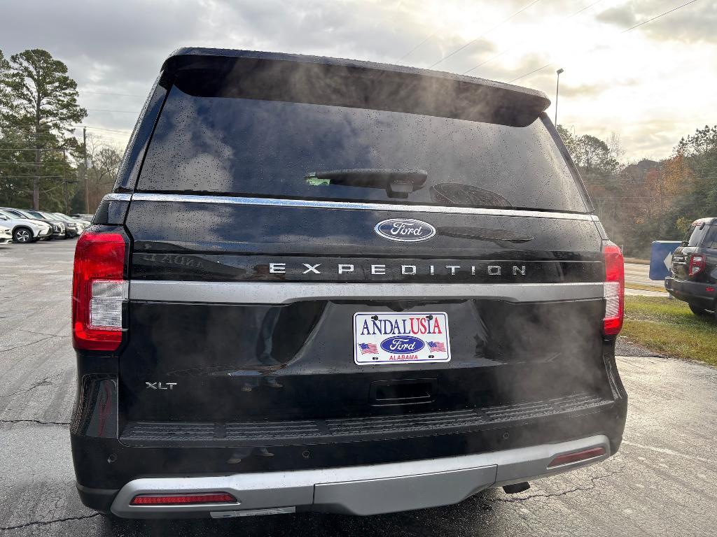 new 2024 Ford Expedition car, priced at $68,625