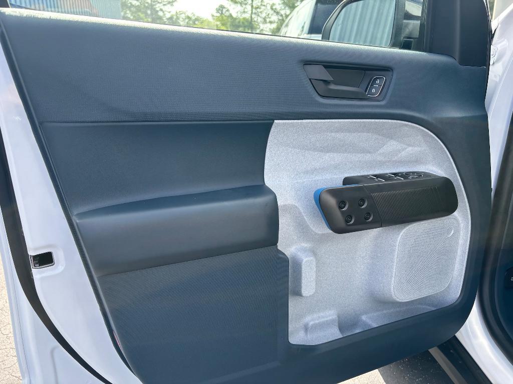 new 2025 Ford Maverick car, priced at $35,780