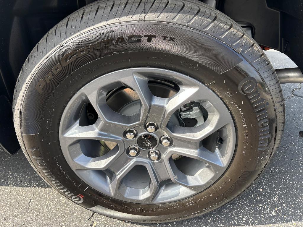 new 2025 Ford Maverick car, priced at $35,780