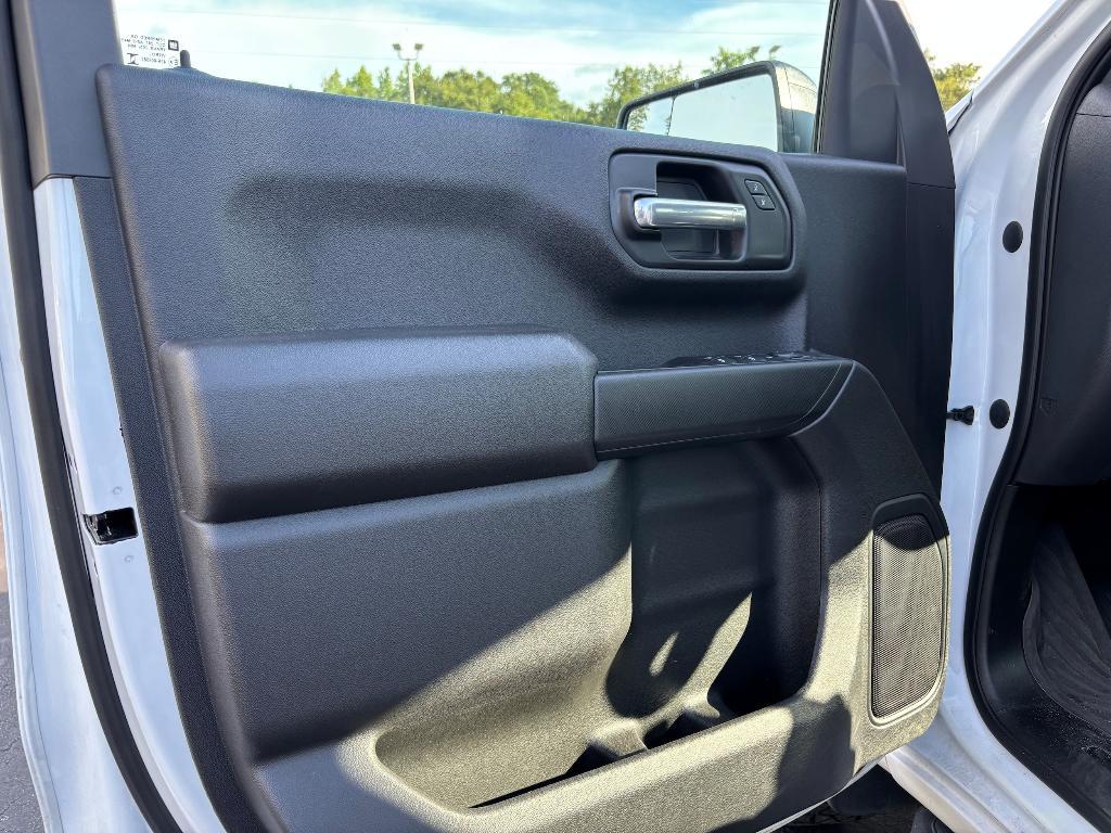 used 2023 Chevrolet Silverado 1500 car, priced at $41,900