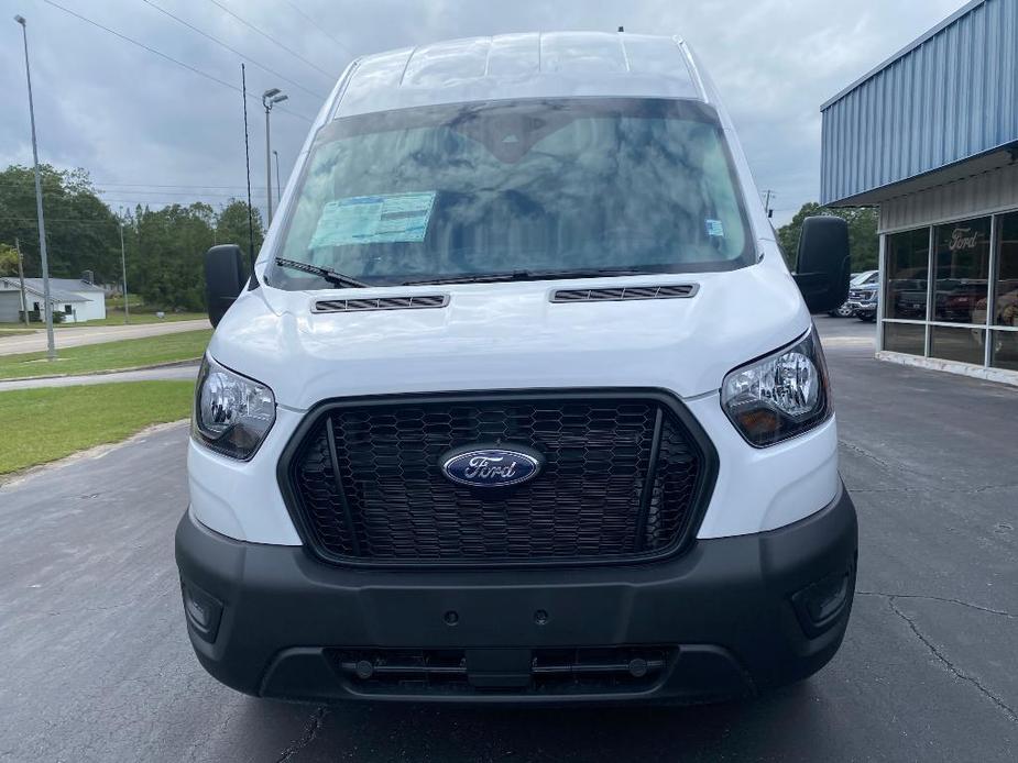 new 2024 Ford Transit-250 car