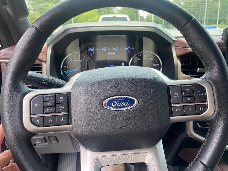 used 2022 Ford Expedition car, priced at $59,900