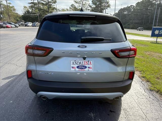 used 2024 Ford Escape car, priced at $29,900