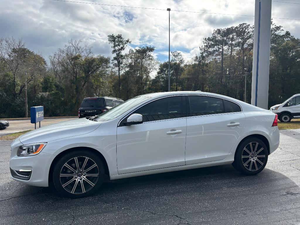 used 2018 Volvo S60 Inscription car