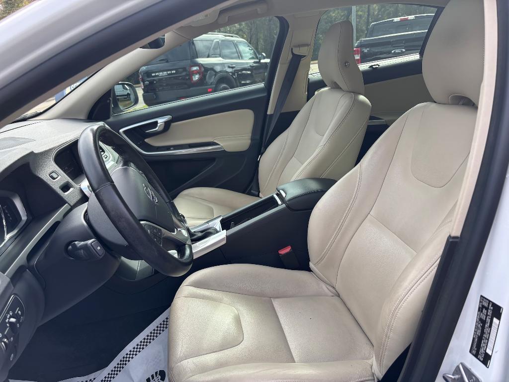 used 2018 Volvo S60 Inscription car