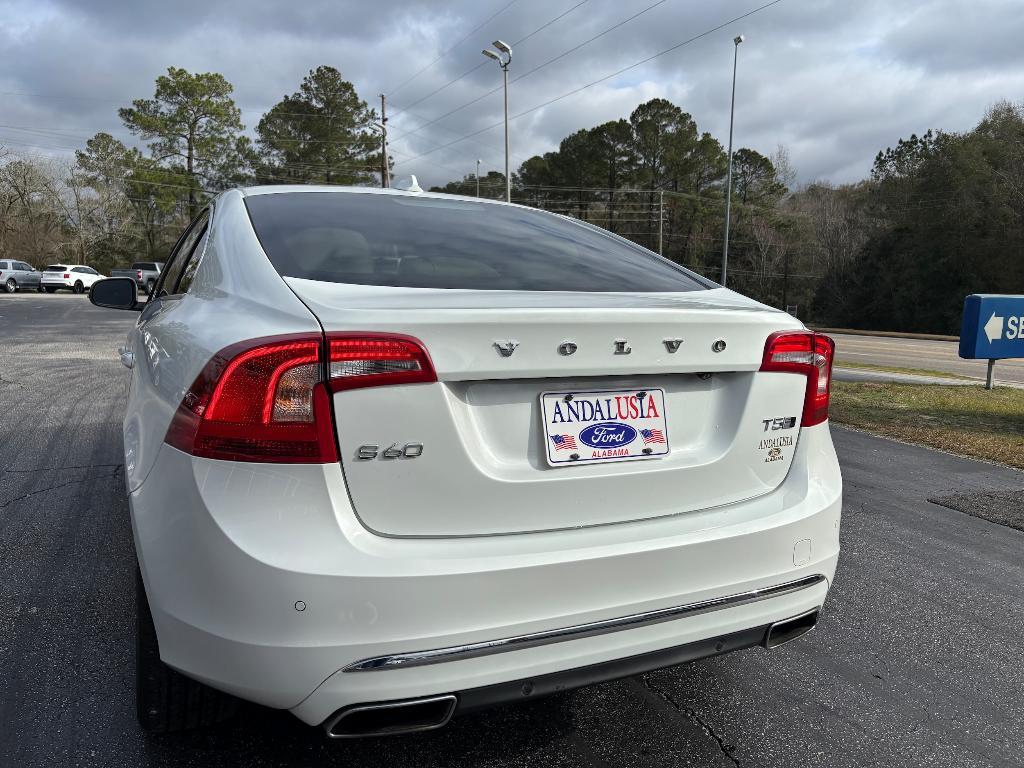 used 2018 Volvo S60 Inscription car