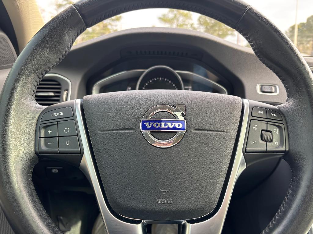 used 2018 Volvo S60 Inscription car