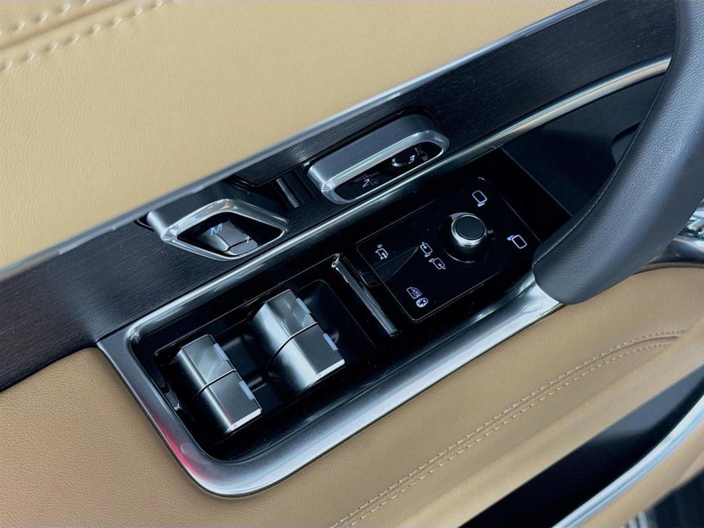 new 2025 Land Rover Range Rover car, priced at $144,175