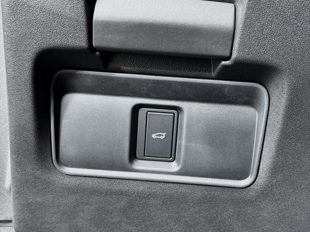 new 2026 Land Rover Range Rover Evoque car, priced at $59,095