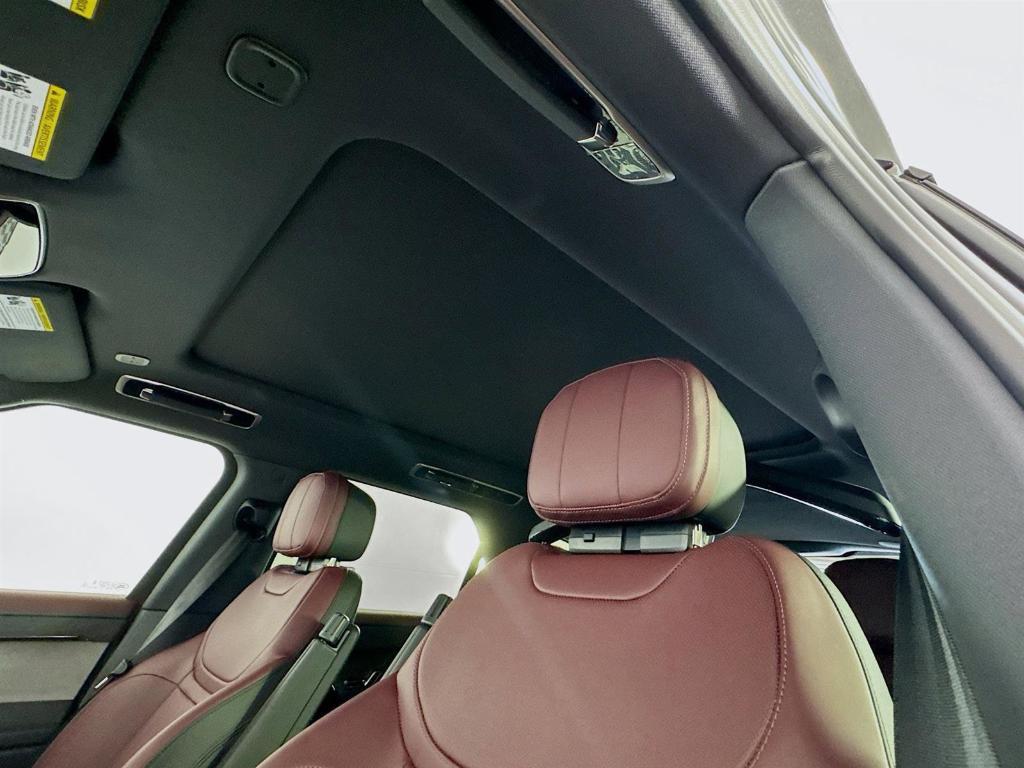 new 2025 Land Rover Range Rover Sport car, priced at $106,115