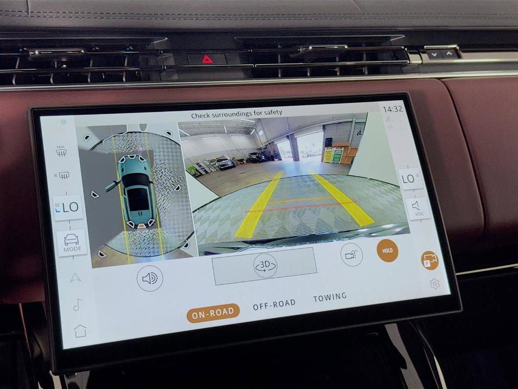 new 2025 Land Rover Range Rover Sport car, priced at $106,115