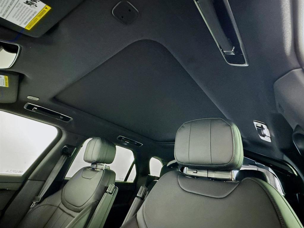 new 2025 Land Rover Range Rover Sport car, priced at $104,745