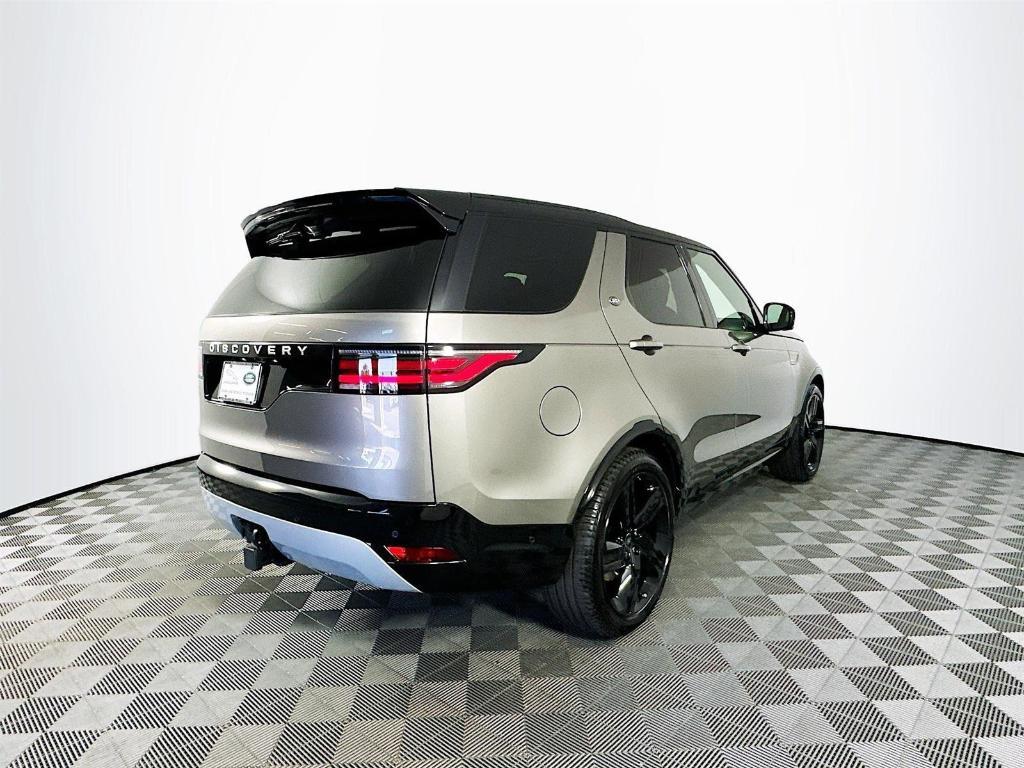 new 2025 Land Rover Discovery car, priced at $86,918