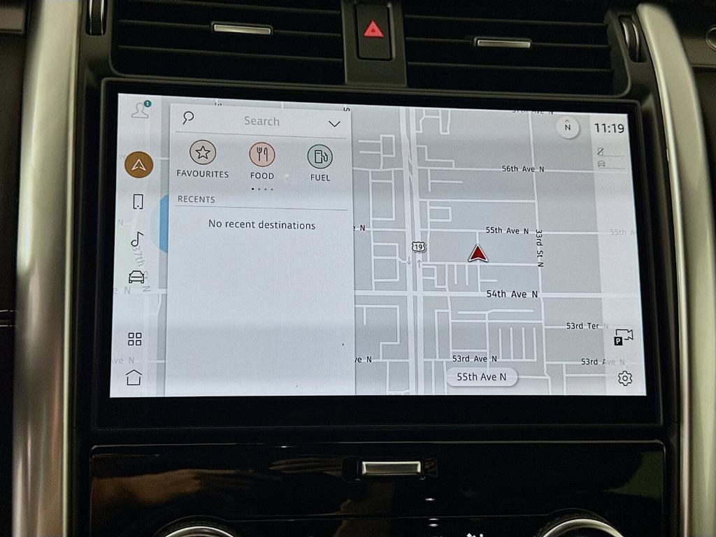 new 2025 Land Rover Discovery car, priced at $86,918