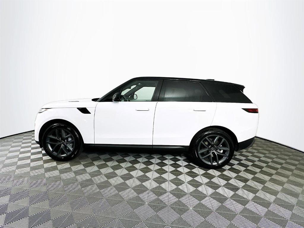 new 2025 Land Rover Range Rover Sport car, priced at $92,320