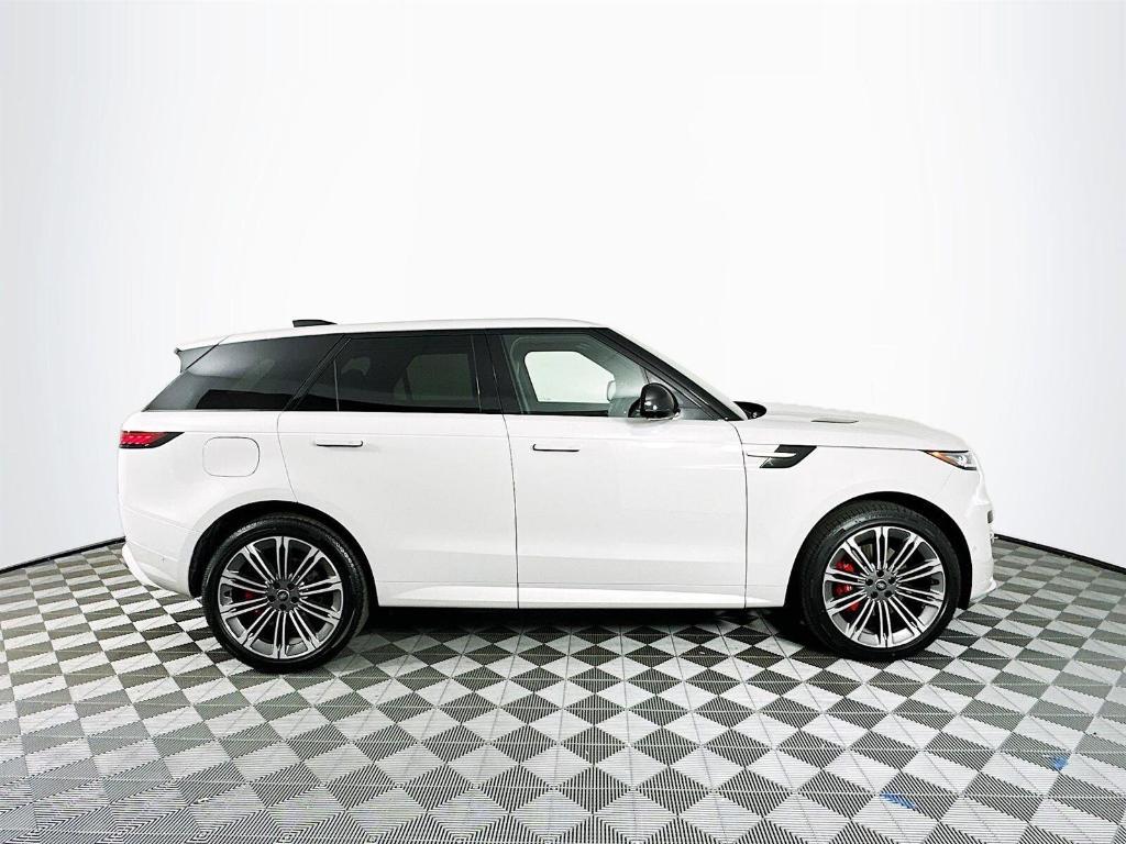 new 2025 Land Rover Range Rover Sport car, priced at $111,265