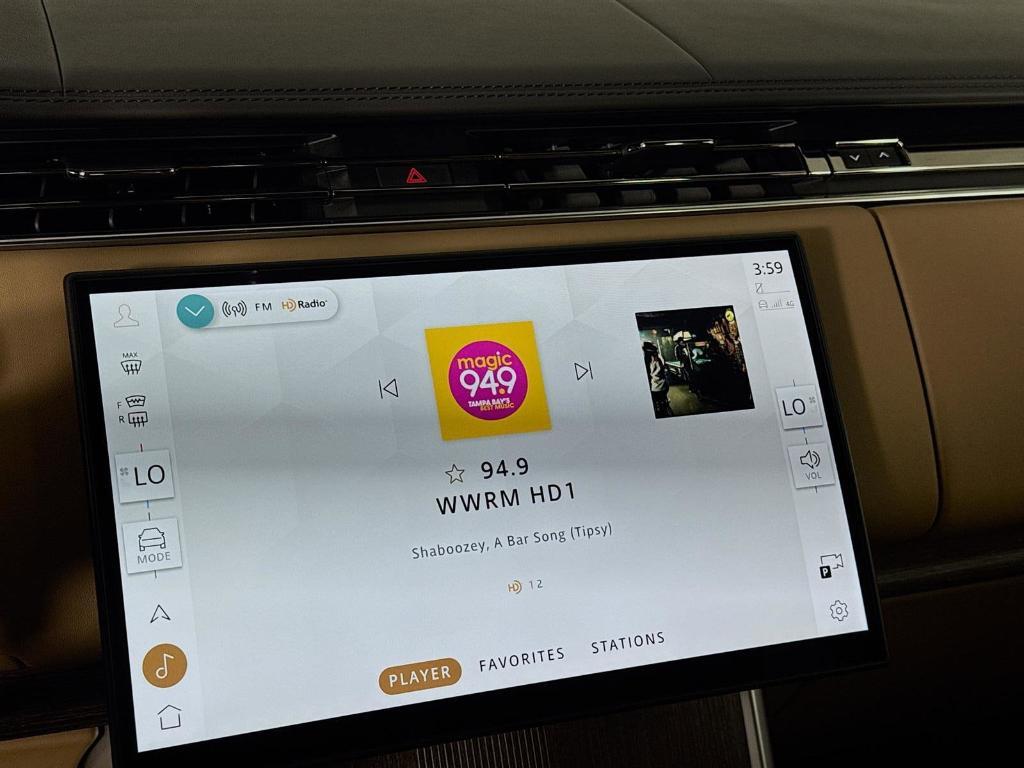 new 2025 Land Rover Range Rover car, priced at $189,345