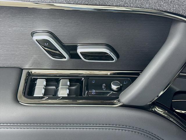 new 2025 Land Rover Range Rover Sport car, priced at $84,955