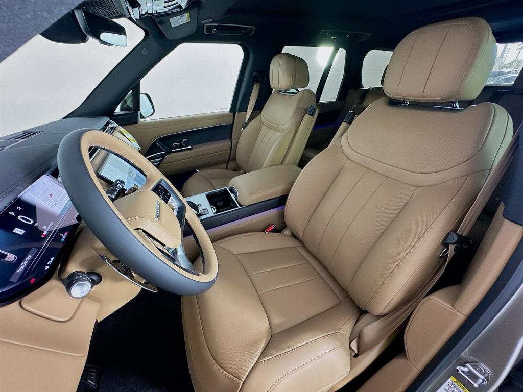 new 2025 Land Rover Range Rover car, priced at $152,400