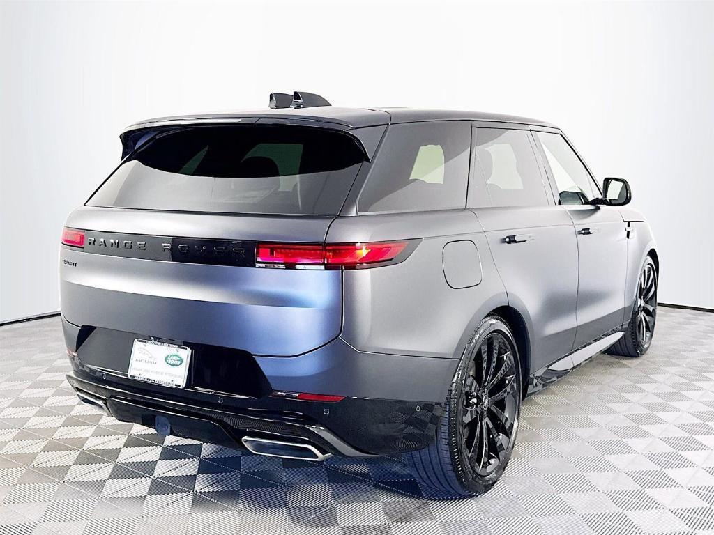 new 2025 Land Rover Range Rover Sport car, priced at $113,275